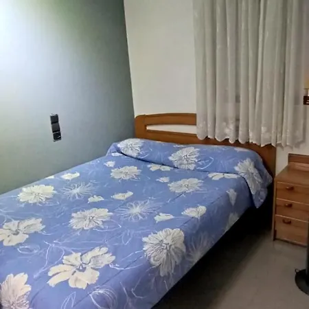 Piso Bonito Y Termal Διαμέρισμα Ουρένσε